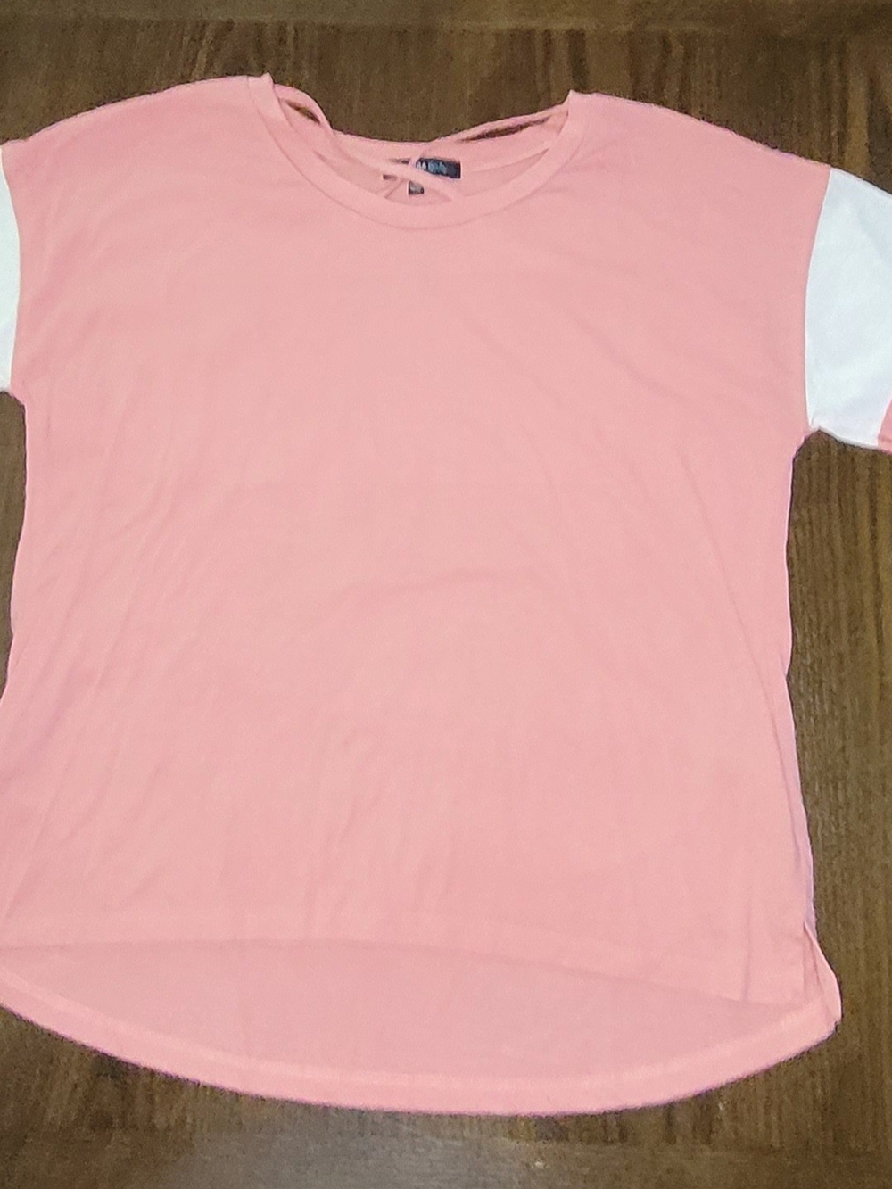 Takara Girls' Coral-Pink Short Sleeve Tee with White Sleeves